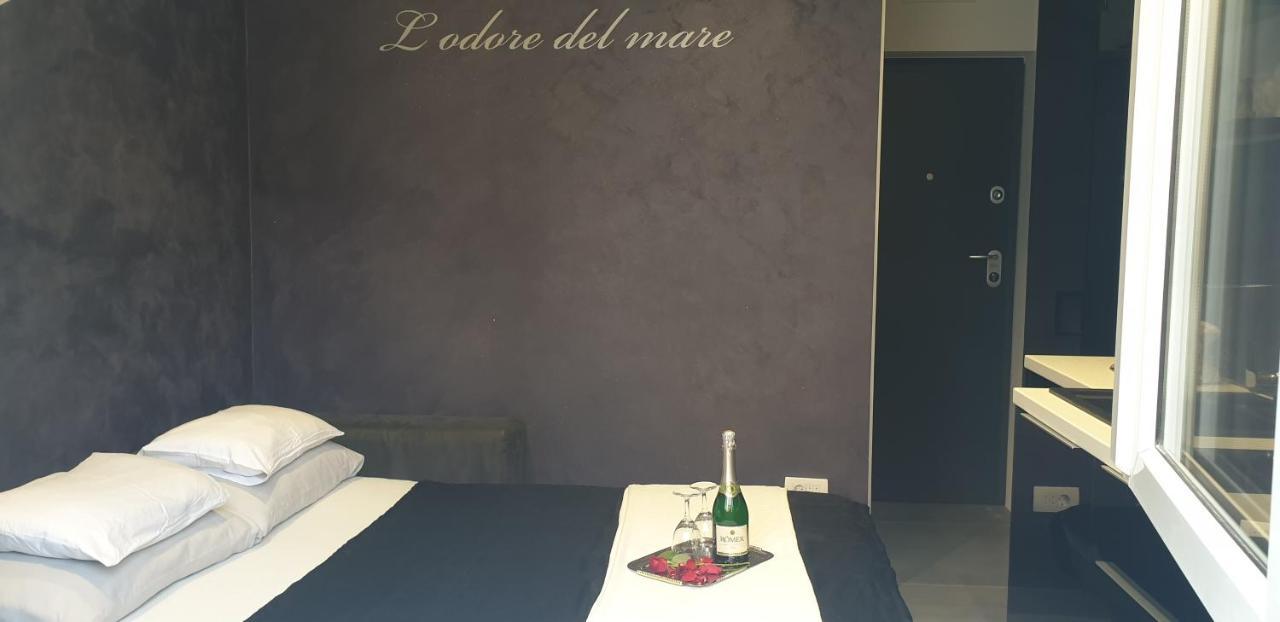 Apartment Lodore del Mare by sea Split